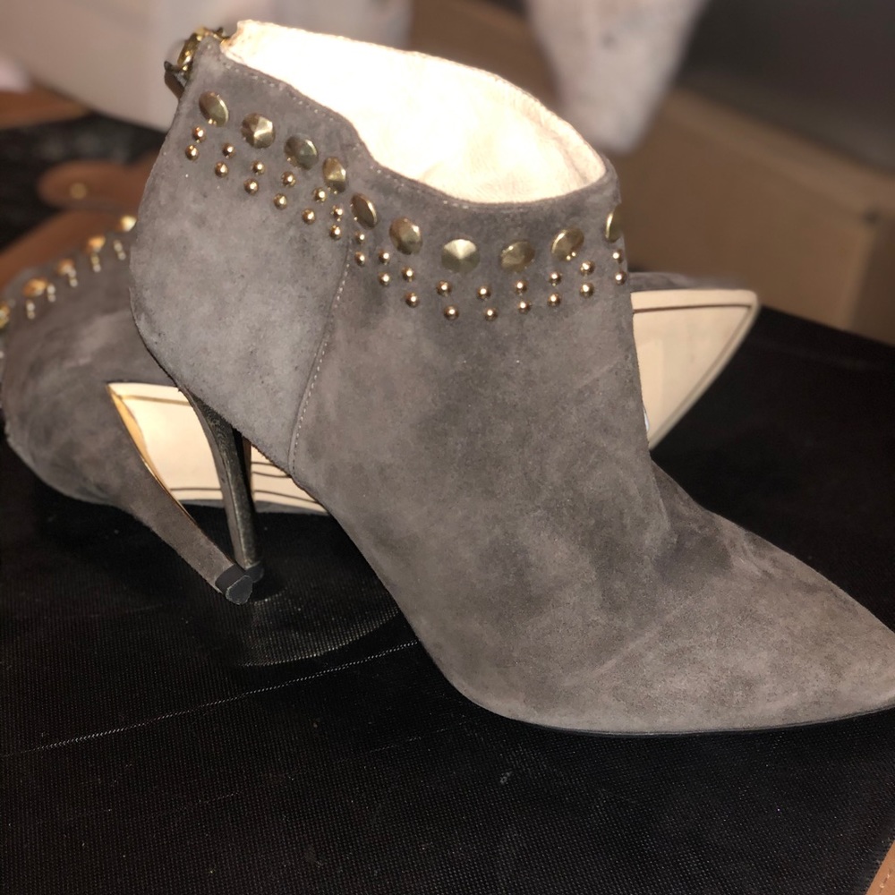 Joan & David Taupe Alastair Suede Stiletto booties - Picture 5 of 5
